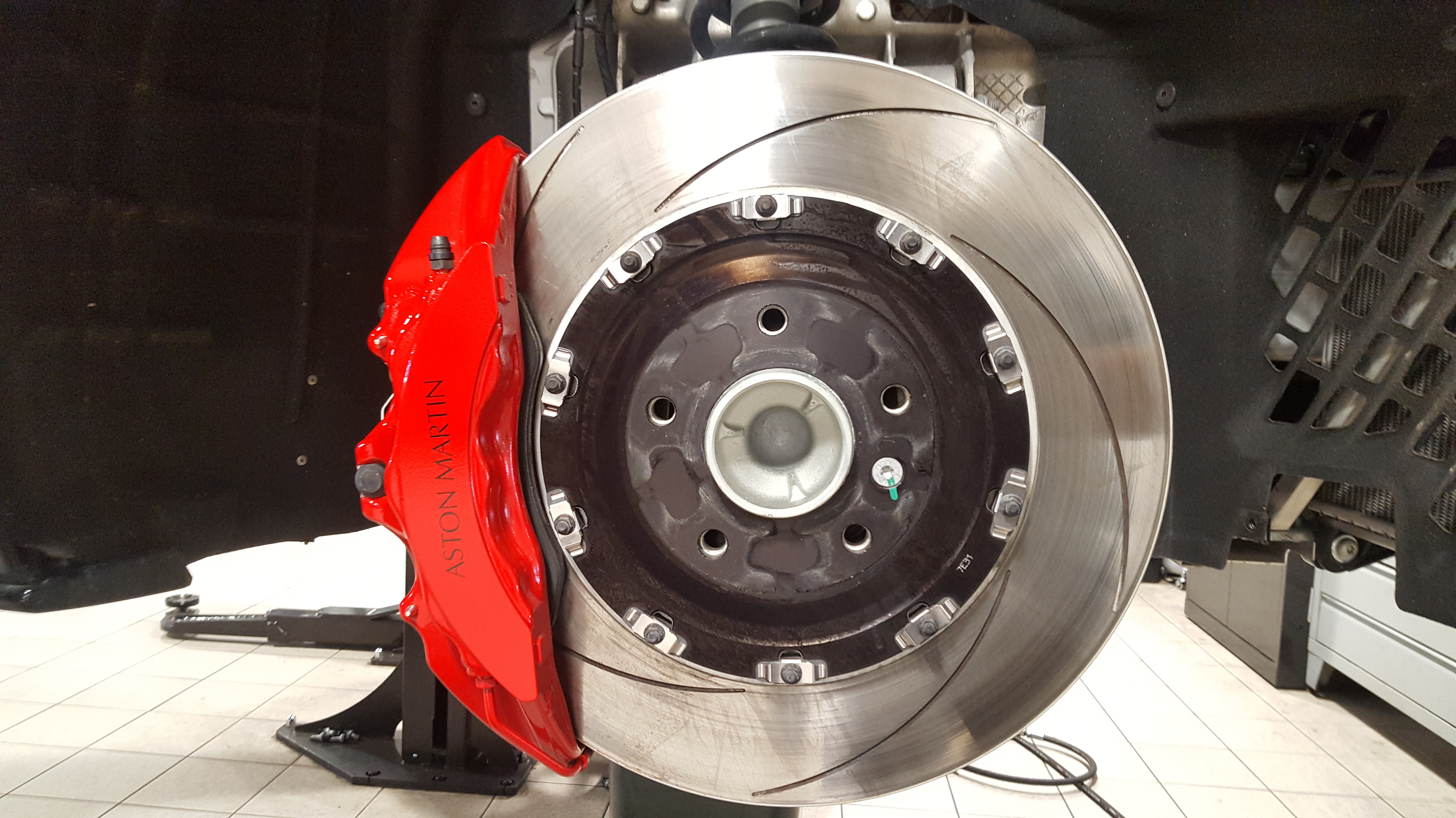 RAPP Motor Garage - Automotive Service Gallery Image 7